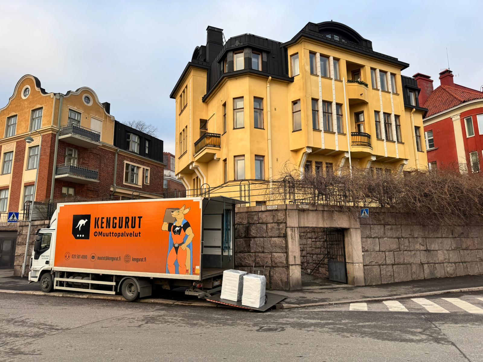 Muuttopalvelun hinta ja hinnasto. Mitä muuttopalvelu maksaa?